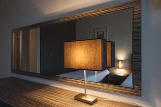 Отель Hotel Hemingway Residence Бухарест Двухместный номер с 2 отдельными кроватями-2
