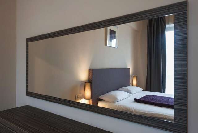 Отель Hotel Hemingway Residence Бухарест-12