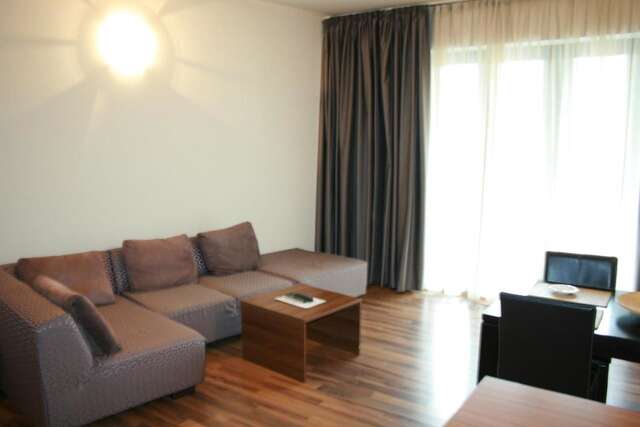 Отель Hotel Hemingway Residence Бухарест-24