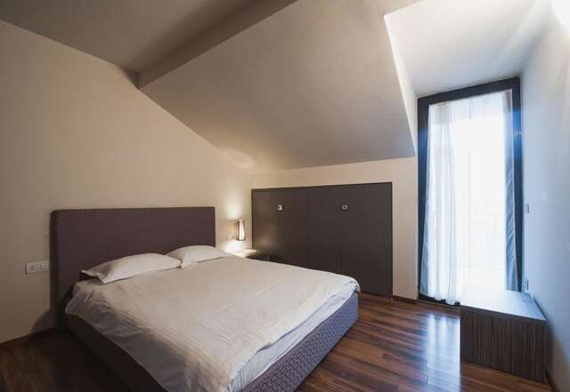 Отель Hotel Hemingway Residence Бухарест-37