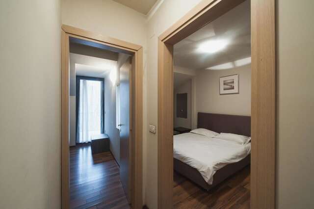 Отель Hotel Hemingway Residence Бухарест-39