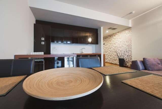 Отель Hotel Hemingway Residence Бухарест-42