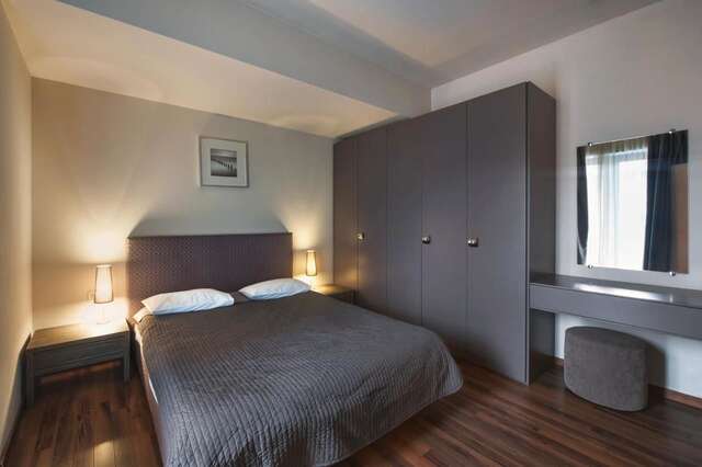 Отель Hotel Hemingway Residence Бухарест-7